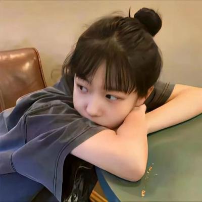 我才不信你是个王子呢